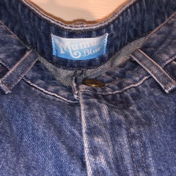 Jeans - Picture 2 of 4